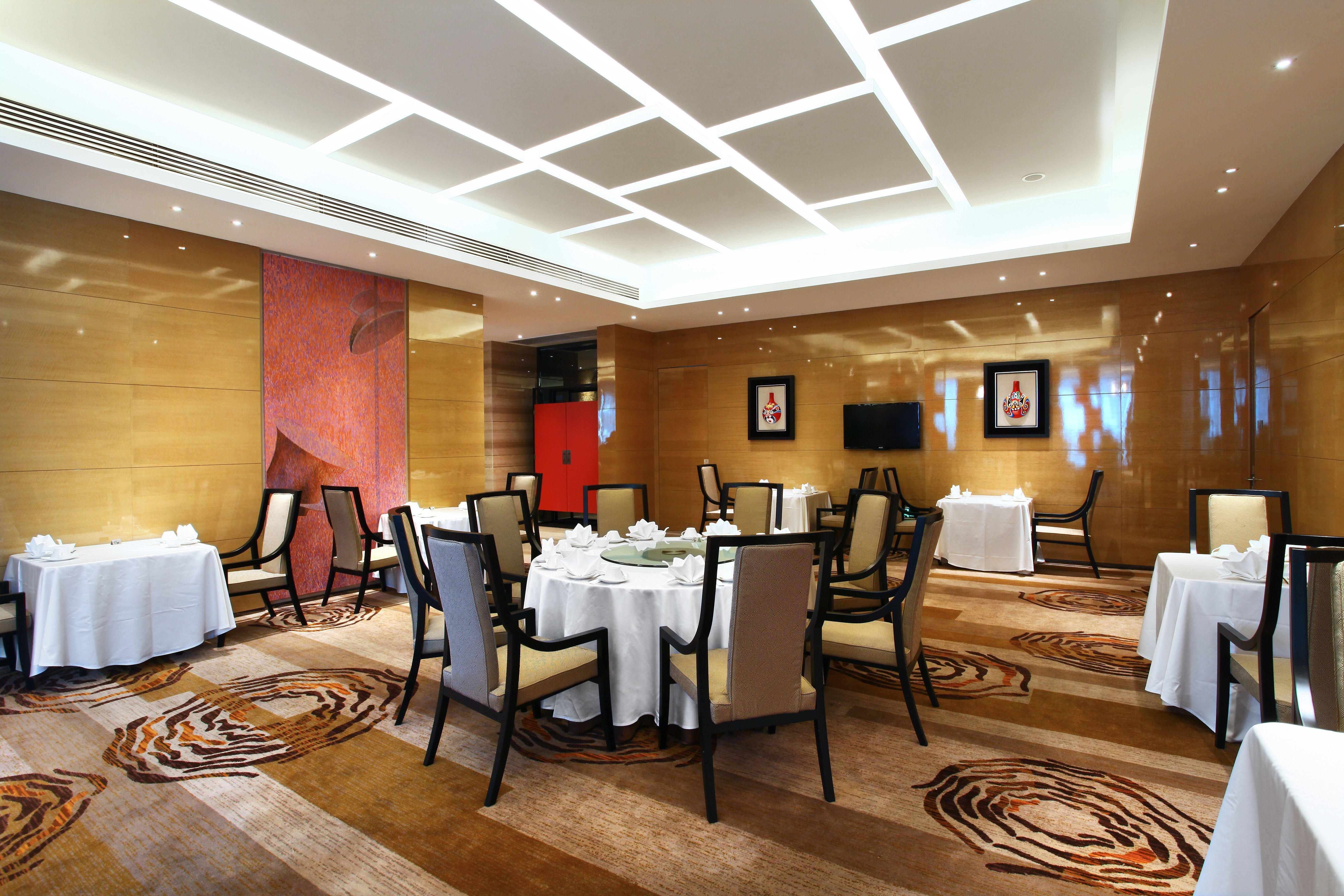 Holiday Inn Chengdu Oriental Plaza -Chunxi Road Taikoo Li Branch Екстериор снимка