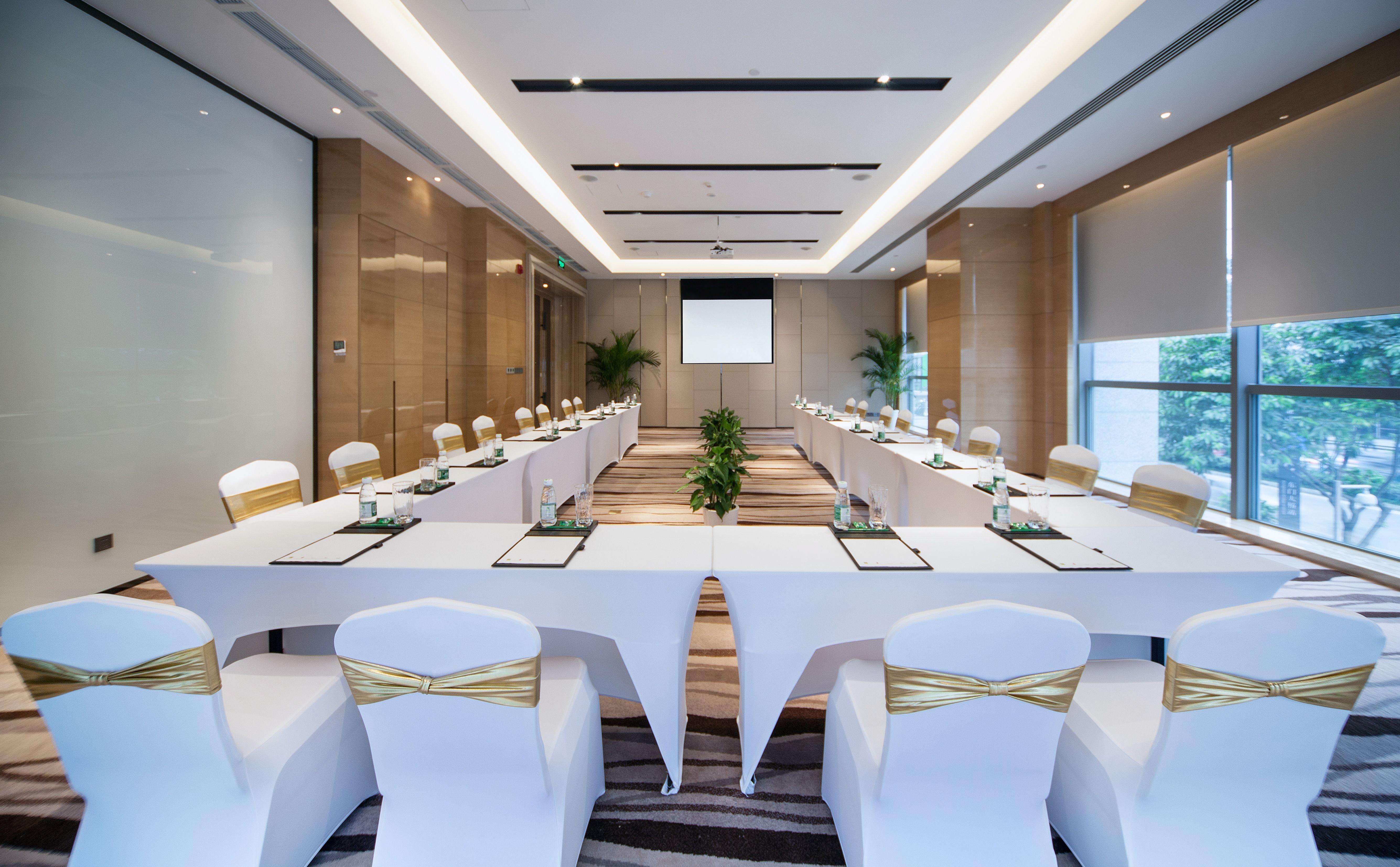 Holiday Inn Chengdu Oriental Plaza -Chunxi Road Taikoo Li Branch Екстериор снимка