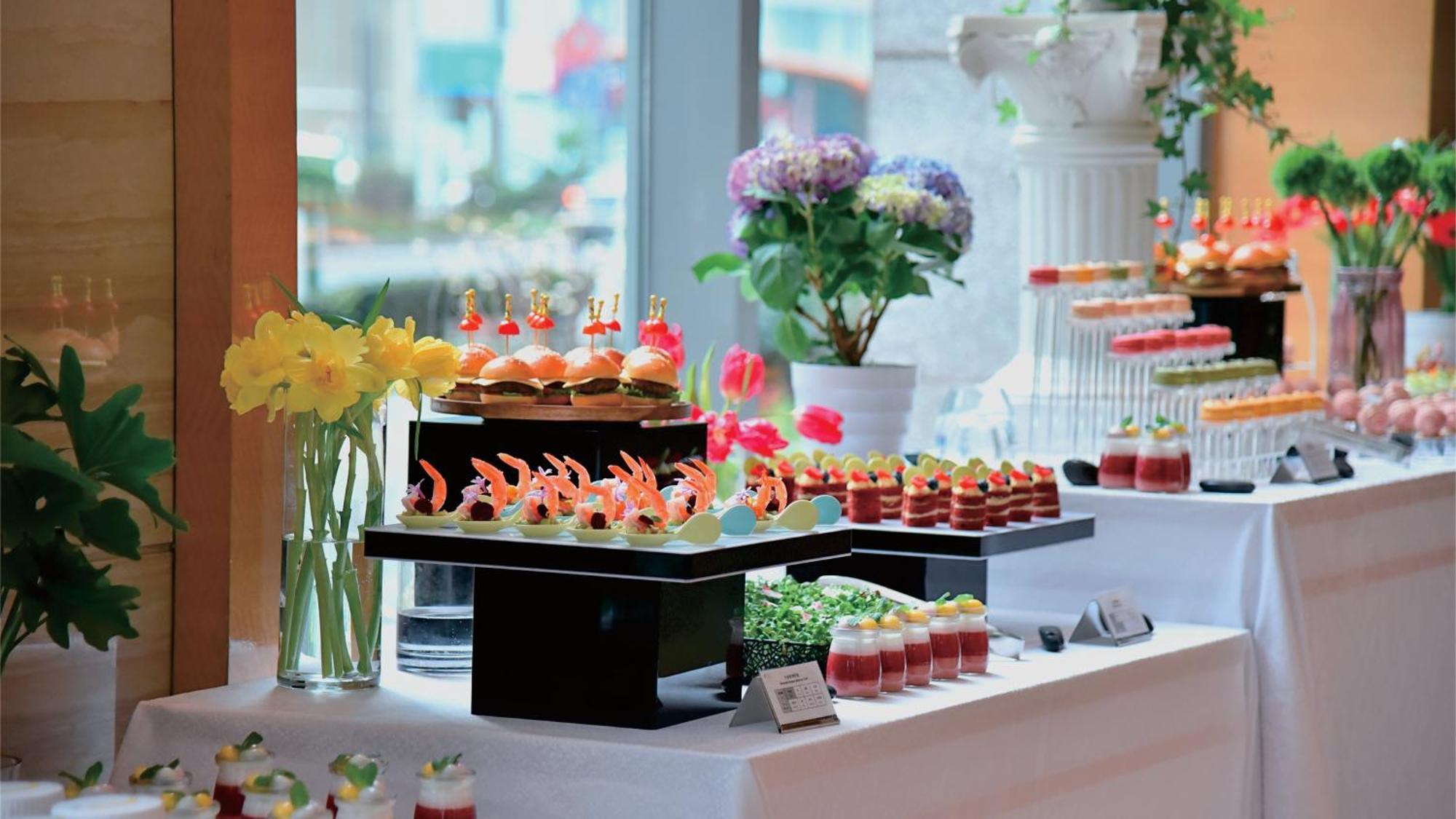Holiday Inn Chengdu Oriental Plaza -Chunxi Road Taikoo Li Branch Екстериор снимка
