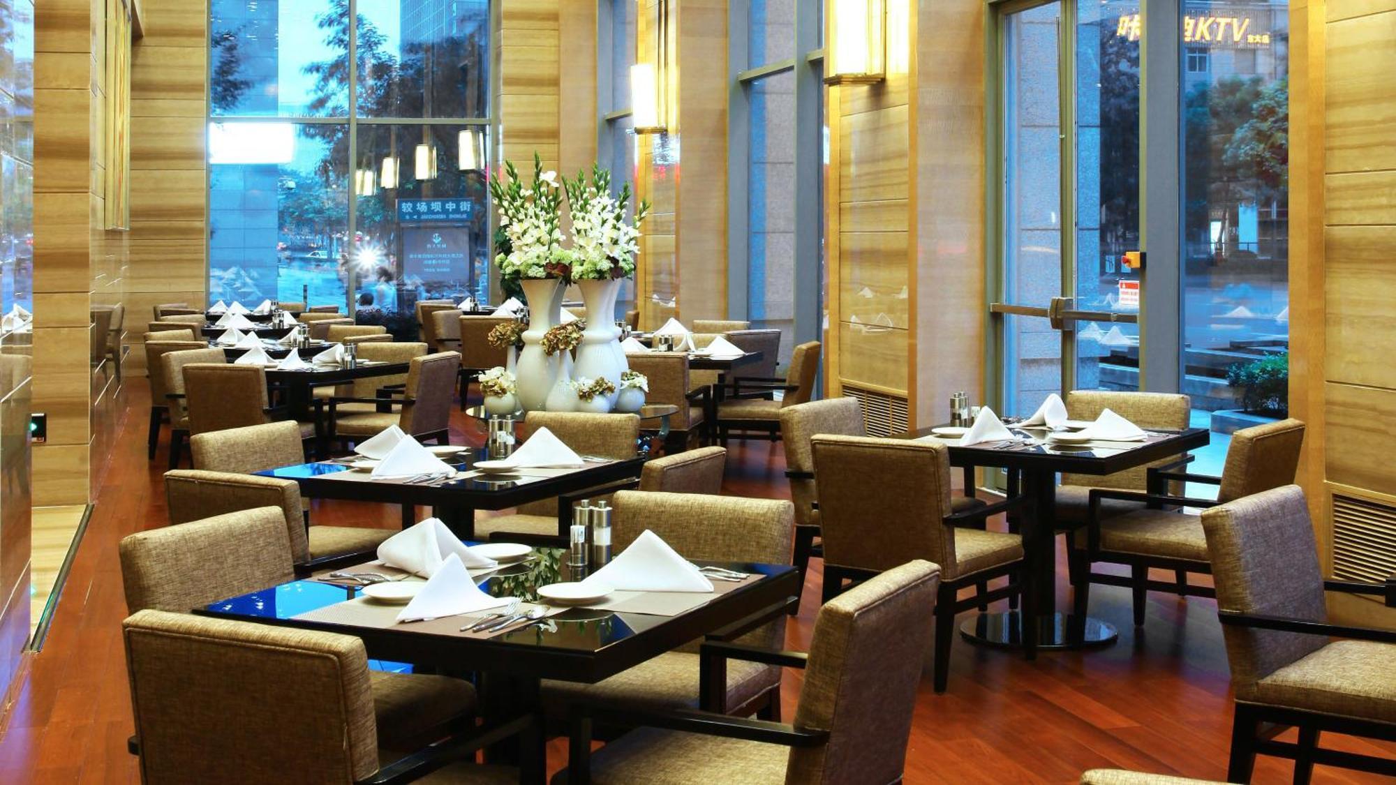 Holiday Inn Chengdu Oriental Plaza -Chunxi Road Taikoo Li Branch Екстериор снимка